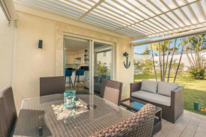Exclusive rustic villa at Green One